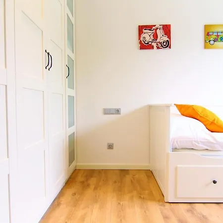 Paradise Apartment *